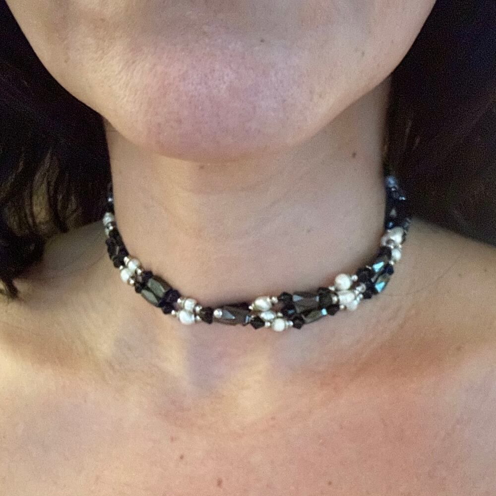 Vintage Black Beaded & Faux Pearl Magnetic Choker Necklace - Convertible Design - Picture 2 of 6